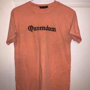 Basic T-shirt for men or women